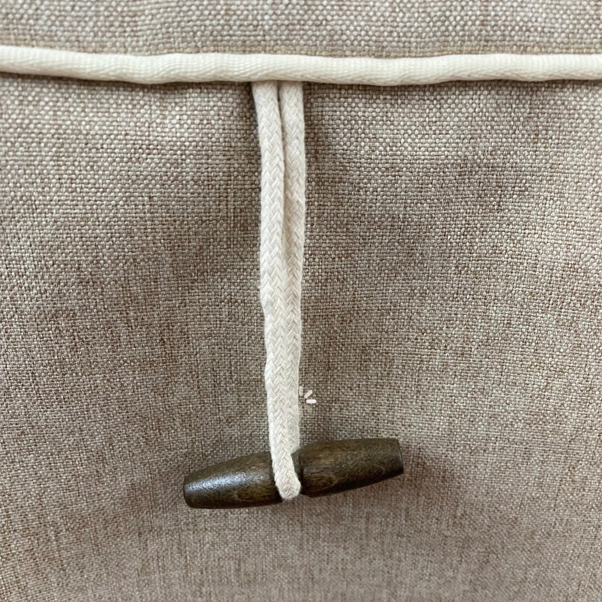 Linen Dog Crate Cover - Oatmeal