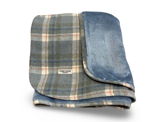 Luxury Grey Plaid Puppy Blanket - Soft Fleece 70x50cm
